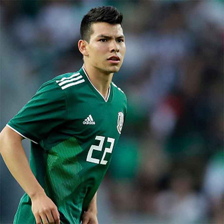 Lozano Busca al Liverpool Y Guardado Se Despide